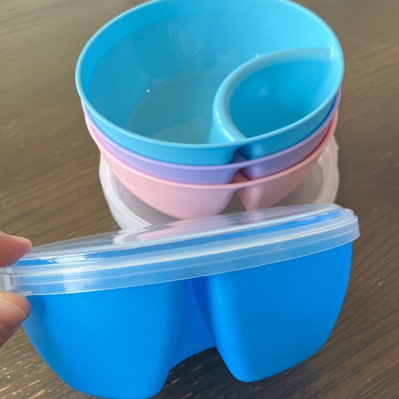 Colorful Stackable Bowls with Lids - Picture 3 of 4